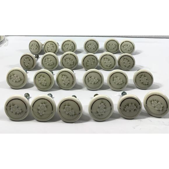 Vintage‎ Ceramic Cupboard Drawer Furniture Knobs 24 Pulls Floral Silver Trim - Picture 6 of 7